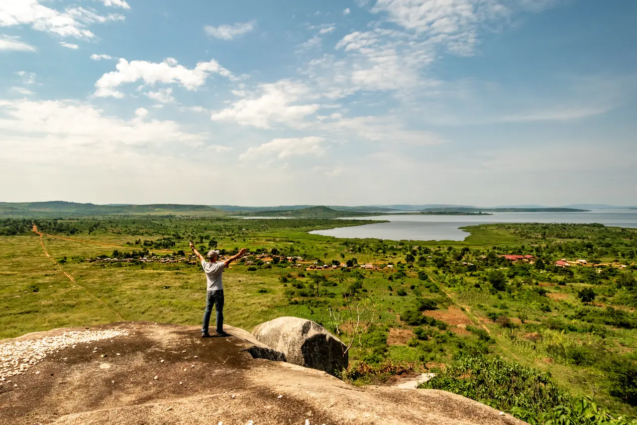 Paul in Uganda am Lake Victoria